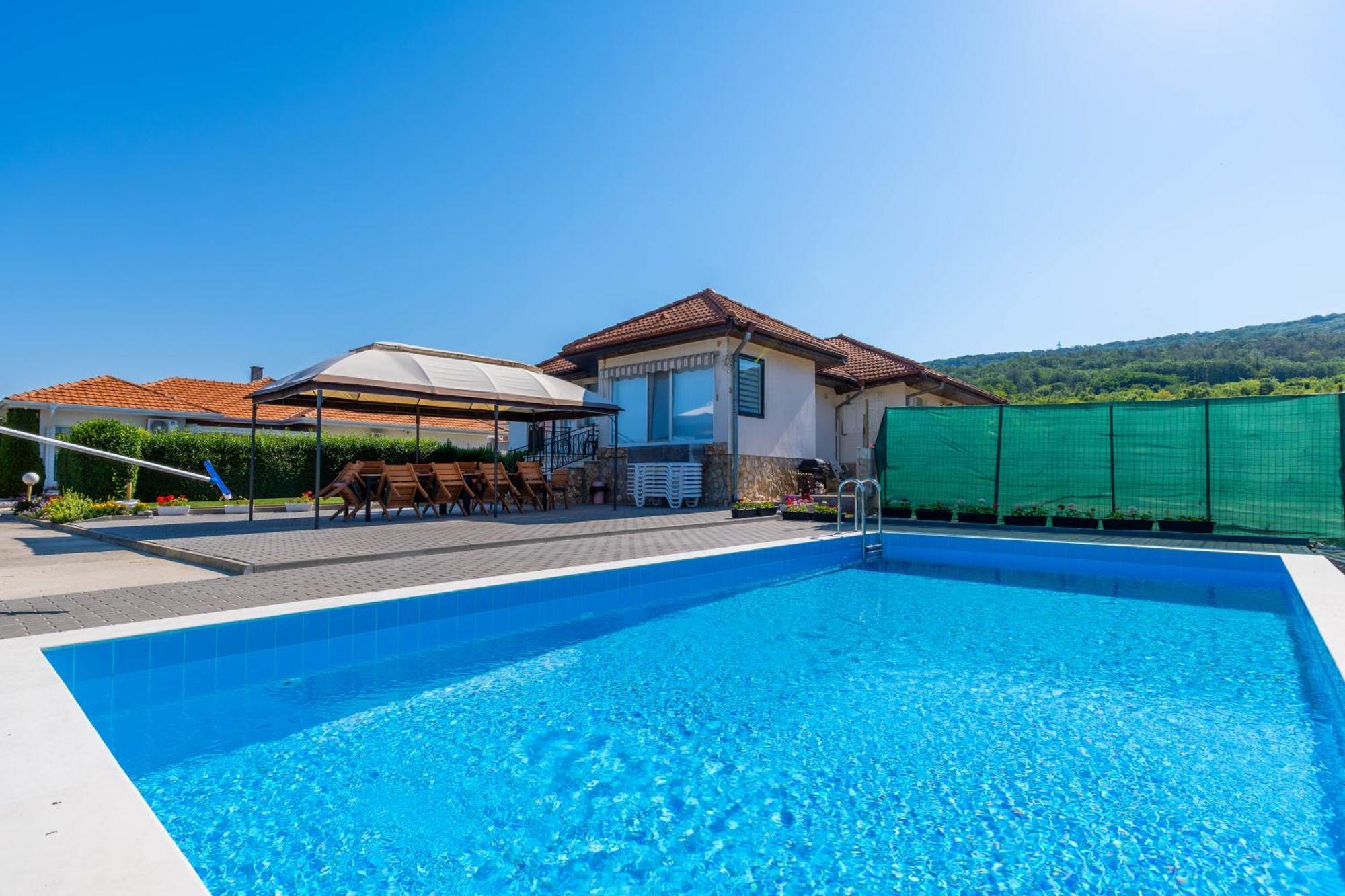 Geranium Holliday Villas Obrochishte Esterno foto